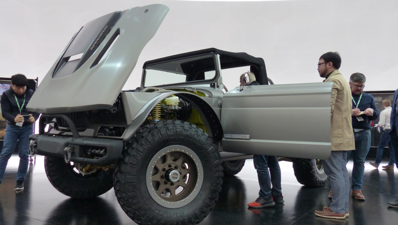 Illustration for article titled The Jeep M-715 'Five-Quarter' Is a 700+ HP Convertible Military Supertruck